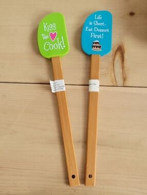 Silicone Mixing Bowl Spoons - 2 New